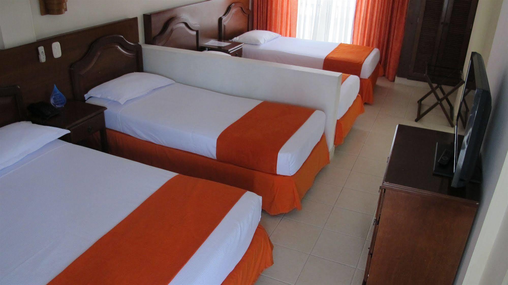 Hotel Palmetto จีราร์ดอท ภายนอก รูปภาพ